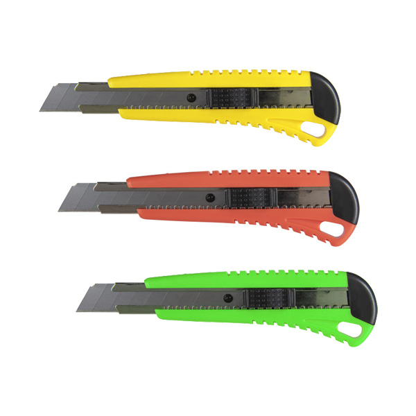 AFBREEKMES 18MM KUNSTSTOF