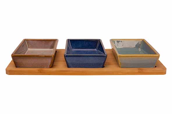 SERVEERPLANK 31X14.5XH1CM BAMBOE + 3 CUPS MULTI-KLEUR 12.5X8X3.2CM